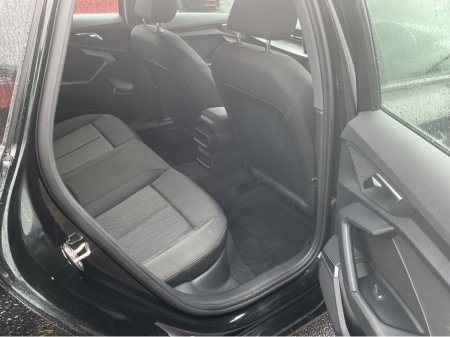 2023 Audi A3 TECHNIK 35 TDI S-A SPORTBACK €32,995 thumbnail