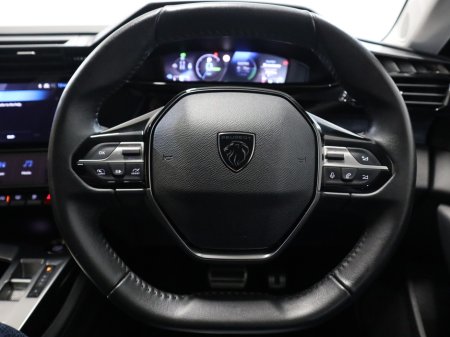 2024 Peugeot 408 *64* ALLURE S/S PHEV AUTO €29,950 thumbnail