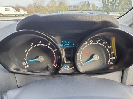 2015 Ford Fiesta MCA 1.25 60PS M5 5DR 4DR €7,450 thumbnail