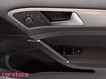 2017 Volkswagen Golf - thumbnail 17