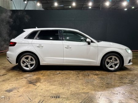 2017 Audi A3 1.4 TFSI - FACTORY ALLOYS - REVERSE CAMERA - CRUISE CONTROL €17,450 thumbnail