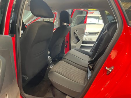 2014 Volkswagen Polo - thumbnail 8