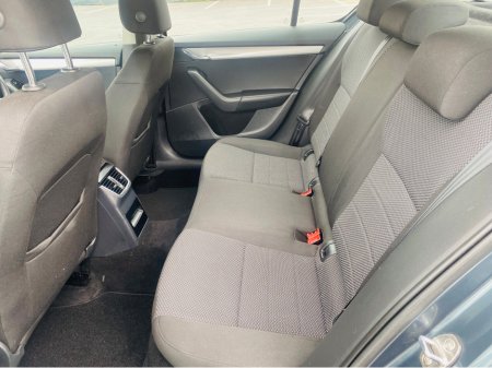 2015 Skoda Octavia - thumbnail 22