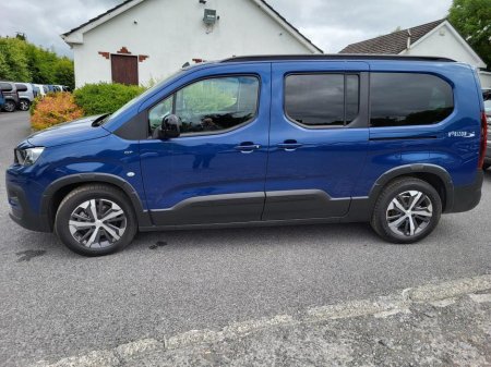 2023 Peugeot Rifter HORIZON 7 SEAT AUTO TAXI €54,995