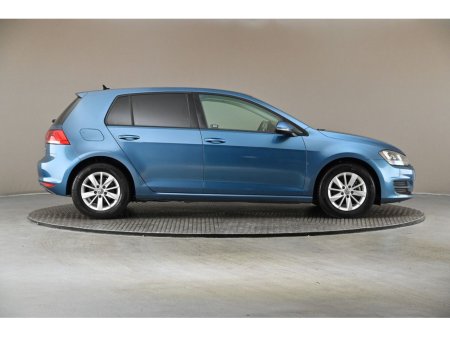 2016 Volkswagen Golf - thumbnail 11
