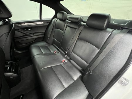 2016 BMW 5 Series - view 4