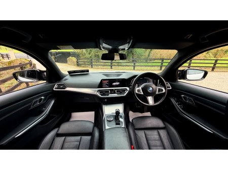 2021 BMW 3 Series - thumbnail 14