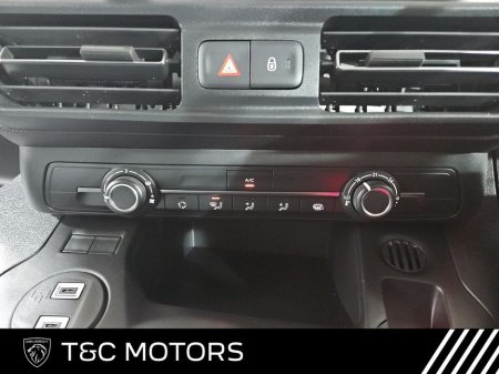 2025 Peugeot Partner PARTNER PRO PLUS 1.5 HDI Price Inc Vat €25,995 thumbnail