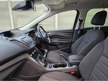 2016 Ford Kuga Ford Kuga 2.0TDCI 150PS Zetec NCT 07/26 €8,950 thumbnail