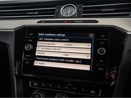 2019 Volkswagen Passat 2019 Passat 2.0d Auto HIGHLINE/High spec/1yr warra €24,888 thumbnail