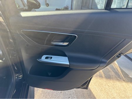 2024 Mercedes-Benz GLC Class - thumbnail 19