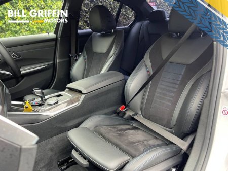 2021 BMW 3 Series - thumbnail 6