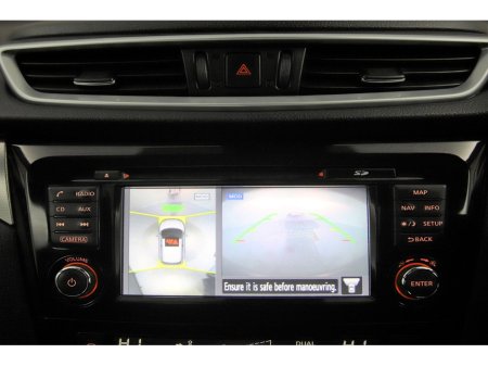 2018 Nissan Qashqai 1.5 DCI N-CONNECTA 6SPD *PANORAMIC ROOF*360 PAN CAM*SAT NAV* €18,890 thumbnail