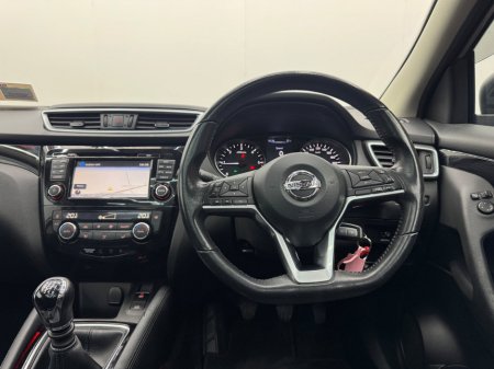 2018 Nissan Qashqai - thumbnail 9
