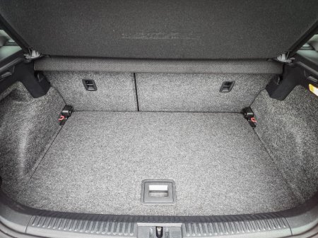 2013 Volkswagen Polo - thumbnail 17