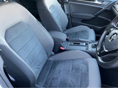 2018 Volkswagen Golf 1.4 HIGHLINE, AUTOMATIC €18,950 thumbnail