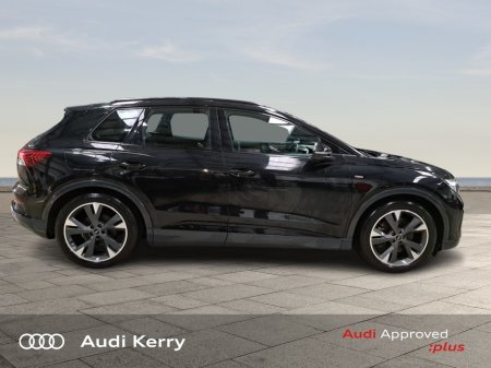 2021 Audi Q4 e-tron 40 E-tron 40 S Line thumbnail