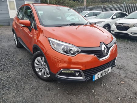 2015 Renault Captur - thumbnail 2