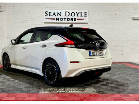 2022 Nissan Leaf 40K EV SV PREMIUM COLD PK 40KW MY2 €16,950 thumbnail