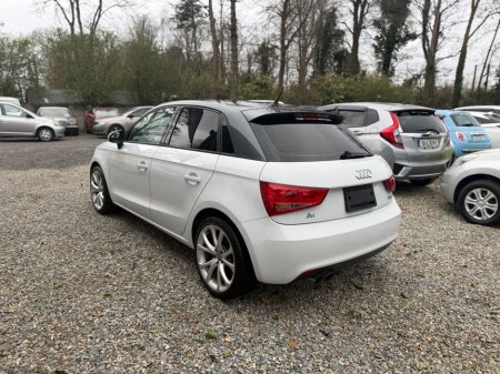 2012 Audi A1 - thumbnail 4