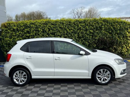 2014 Volkswagen Polo - photo 2