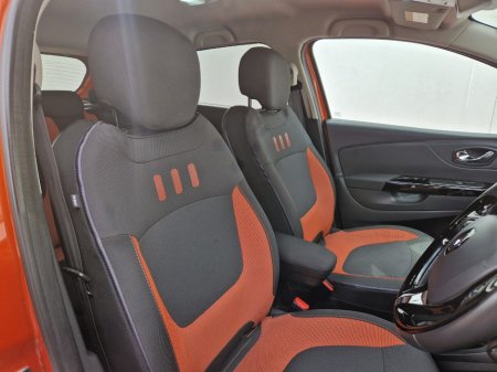 2015 Renault Captur - thumbnail 25