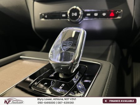 2025 Volvo XC90 - thumbnail 38