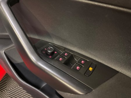 2018 Volkswagen Polo 1.0 TSI 65HP Trendline €14,950 thumbnail