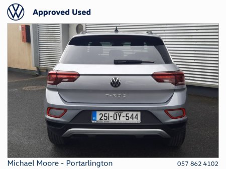 2025 Volkswagen T-Roc - thumbnail 14