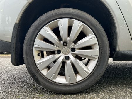 2016 Peugeot 3008 1.6 Hdi 115 bhp Active €9,950 thumbnail