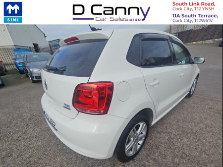 2014 Volkswagen Polo - thumbnail 4