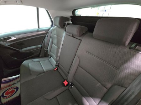 2019 Volkswagen Golf - photo 6