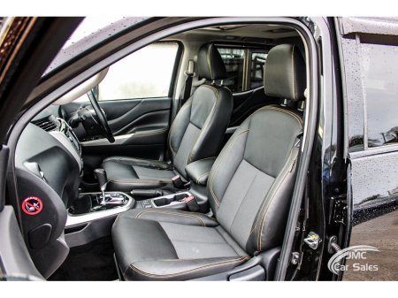 2018 Nissan Navara - thumbnail 22