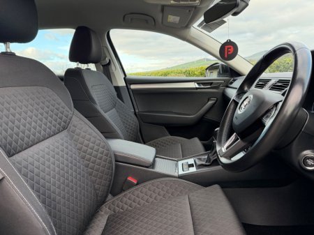 2020 Skoda Superb AMB 2.0TDI 150HP €23,950 thumbnail