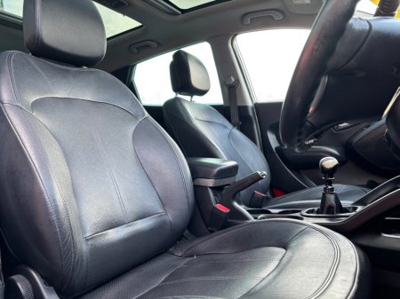 2011 Hyundai ix35 2.0 CRDi 2WD €4,450 thumbnail