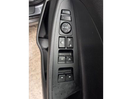 2018 Hyundai Tucson 2.0 CRDI PREMIUM BL/DR 2WD 5DR €17,800 thumbnail