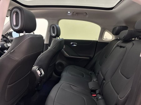 2025 Smart #1 SMART #1 Pro+ Electric Panoramic Sunroof - 360 camera - Reversing Camera - Sports Seats €29,950