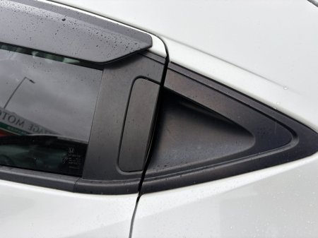 2019 Honda Vezel  €19,950 thumbnail