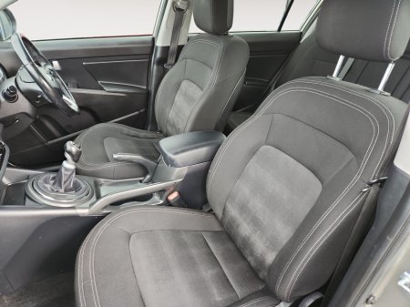 2014 Kia Sportage - thumbnail 15