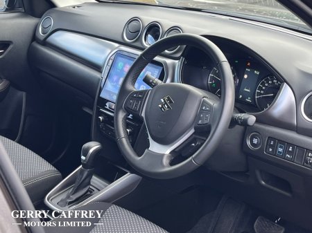 2025 Suzuki Vitara - thumbnail 9