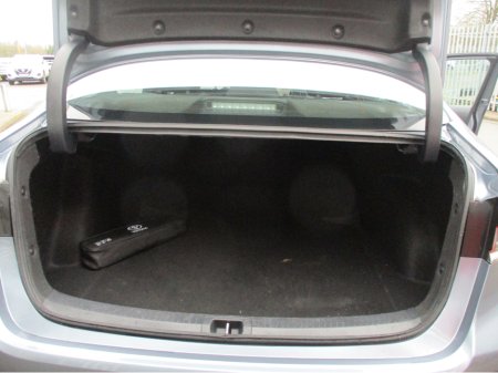 2020 Toyota Corolla - thumbnail 12