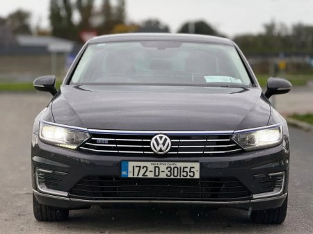 2017 Volkswagen Passat Volkswagen Passat 2017 GTE AUTO High Line €14,990 thumbnail