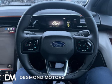 2025 Ford Explorer PREMIUM EV AWD €43,250 thumbnail