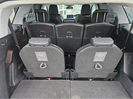 2019 Peugeot 5008 ALLURE 1.5 BLUE HDI 130 6 6.2 4DR €19,950 thumbnail