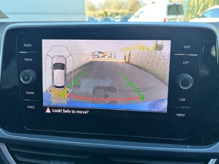 2023 Volkswagen T-Roc - thumbnail 8