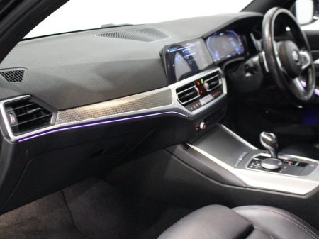 2019 BMW 3 Series - thumbnail 18