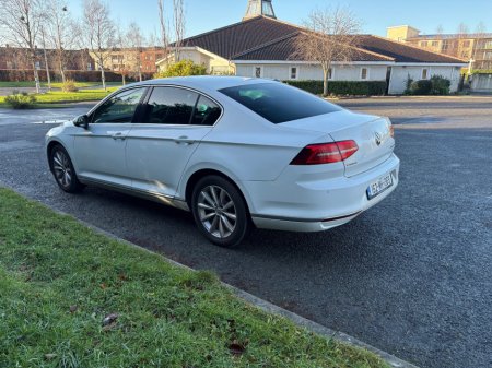 2015 Volkswagen Passat HIGHLINE 2.0 TDI MANUAL 6SPEED FWD 150HP 4DR €13,950
