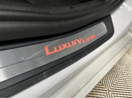 2018 BMW 5 Series - thumbnail 9