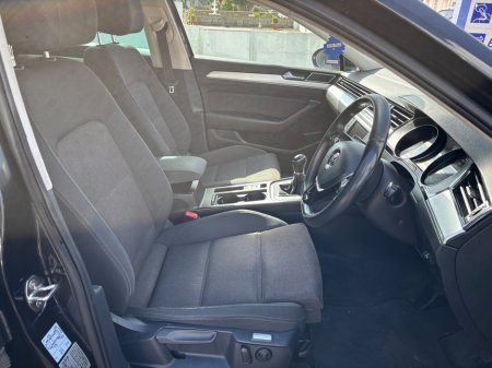 2016 Volkswagen Passat - thumbnail 7