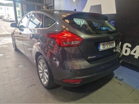 2015 Ford Focus - thumbnail 6